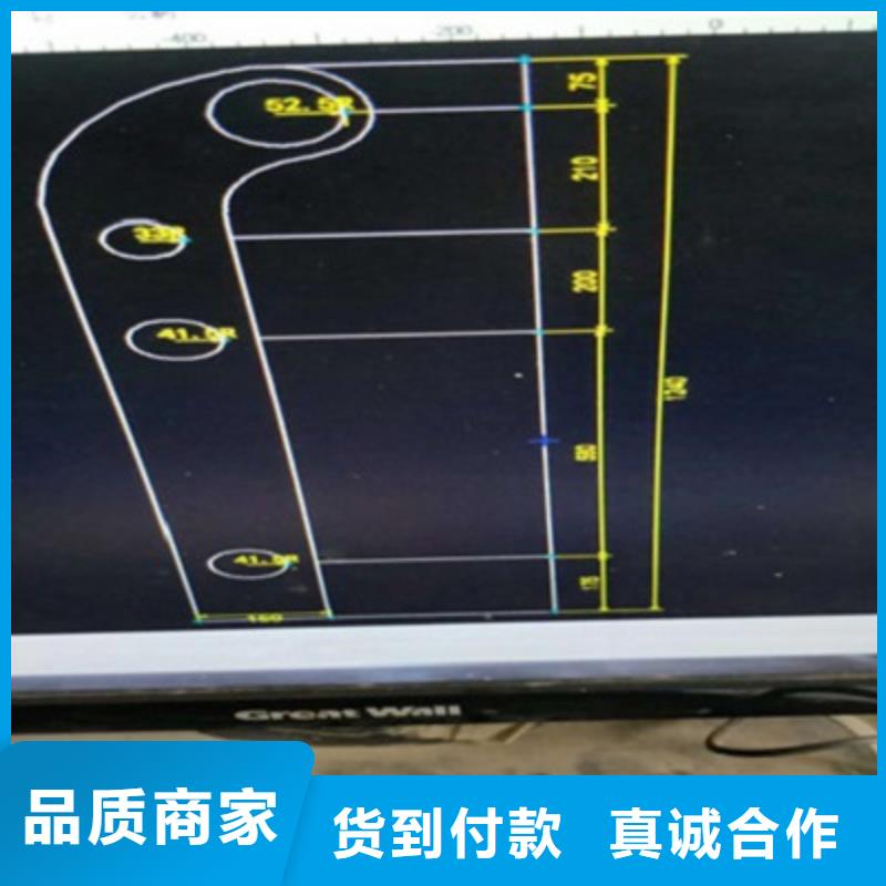 桥梁灯光防撞护栏_不锈钢复合管护栏定制速度快工期短同城生产商