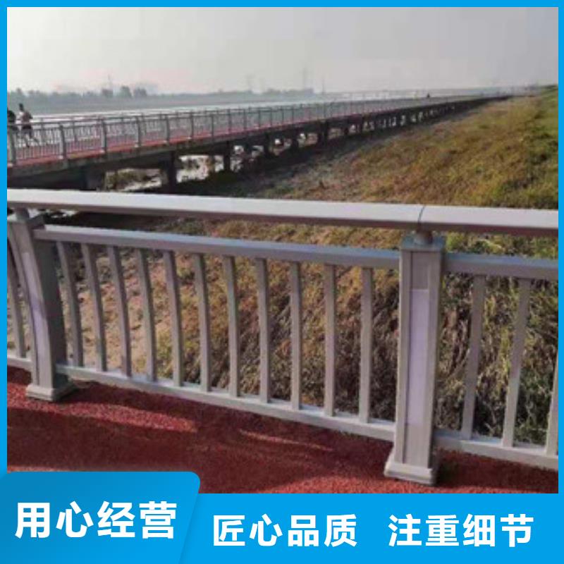 护栏,道路隔离栏产品实拍附近生产厂家