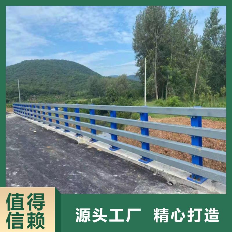 桥梁护栏,道路防撞护栏使用寿命长久对质量负责