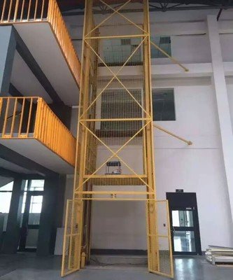 两轮牵引式液压升降平台畅销全国