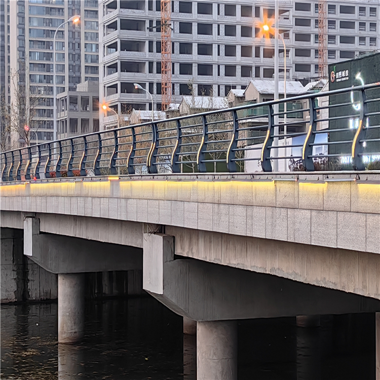 道路防撞护栏哪里有卖