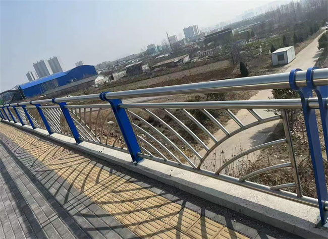 护栏_道路隔离栏定制定做