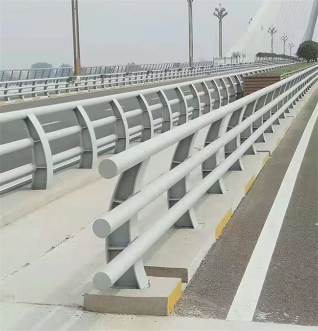 护栏种类齐全