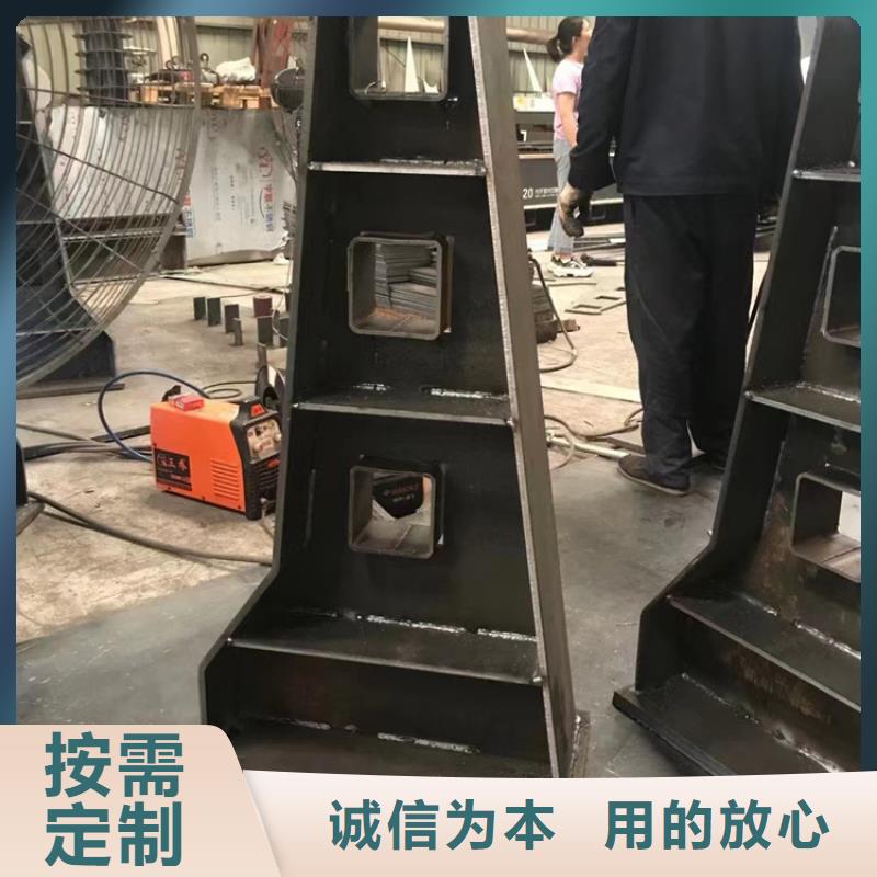 不锈钢复合管_防撞护栏用途广泛当地厂家