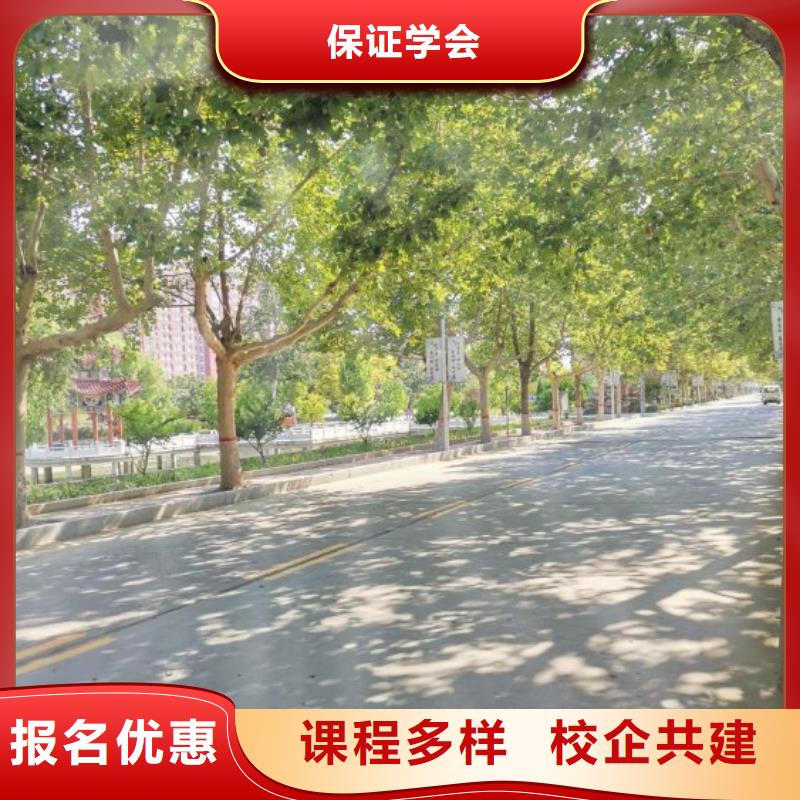 焊工学校【挖掘机钩机培训学校哪家好】老师专业【本地】经销商