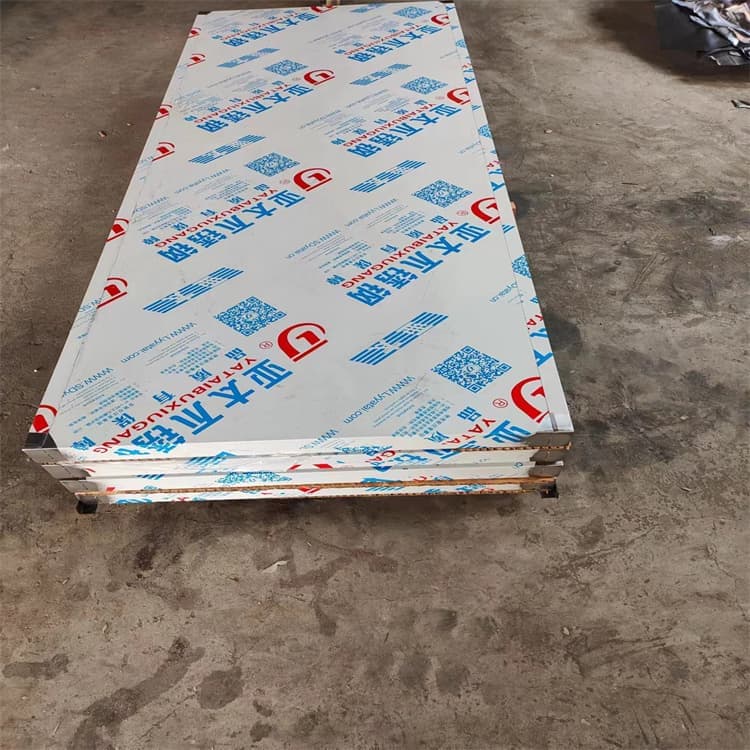 不锈钢面板铅门工厂直供