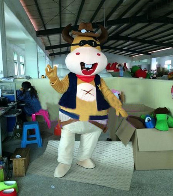 行走人偶服装定制厂家,毛绒玩偶服品种多