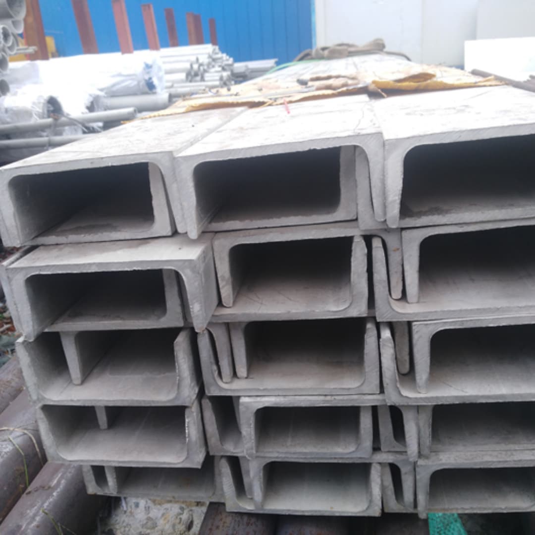 不锈钢槽钢每个细节都严格把关
