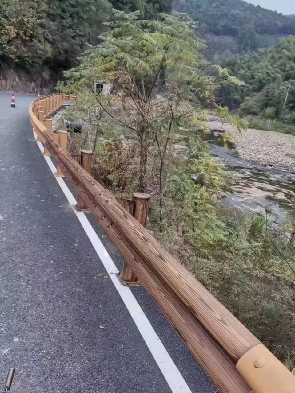 凉亭花架木纹漆批发施工<当地>厂家