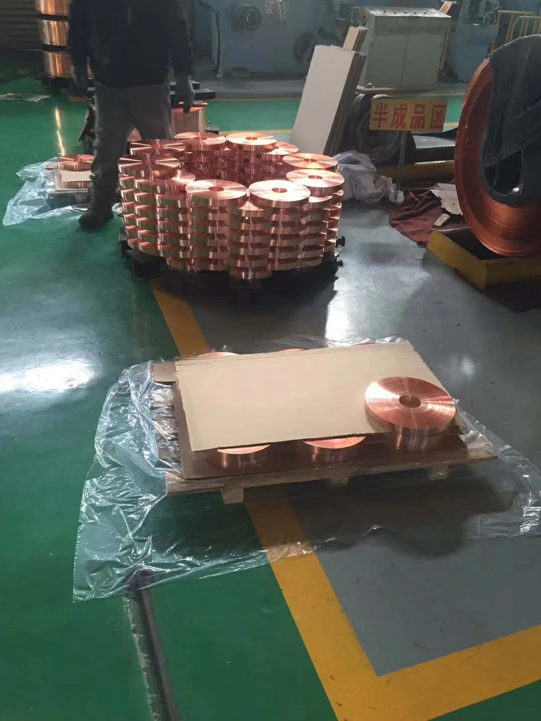 铝排敢与同行比价格