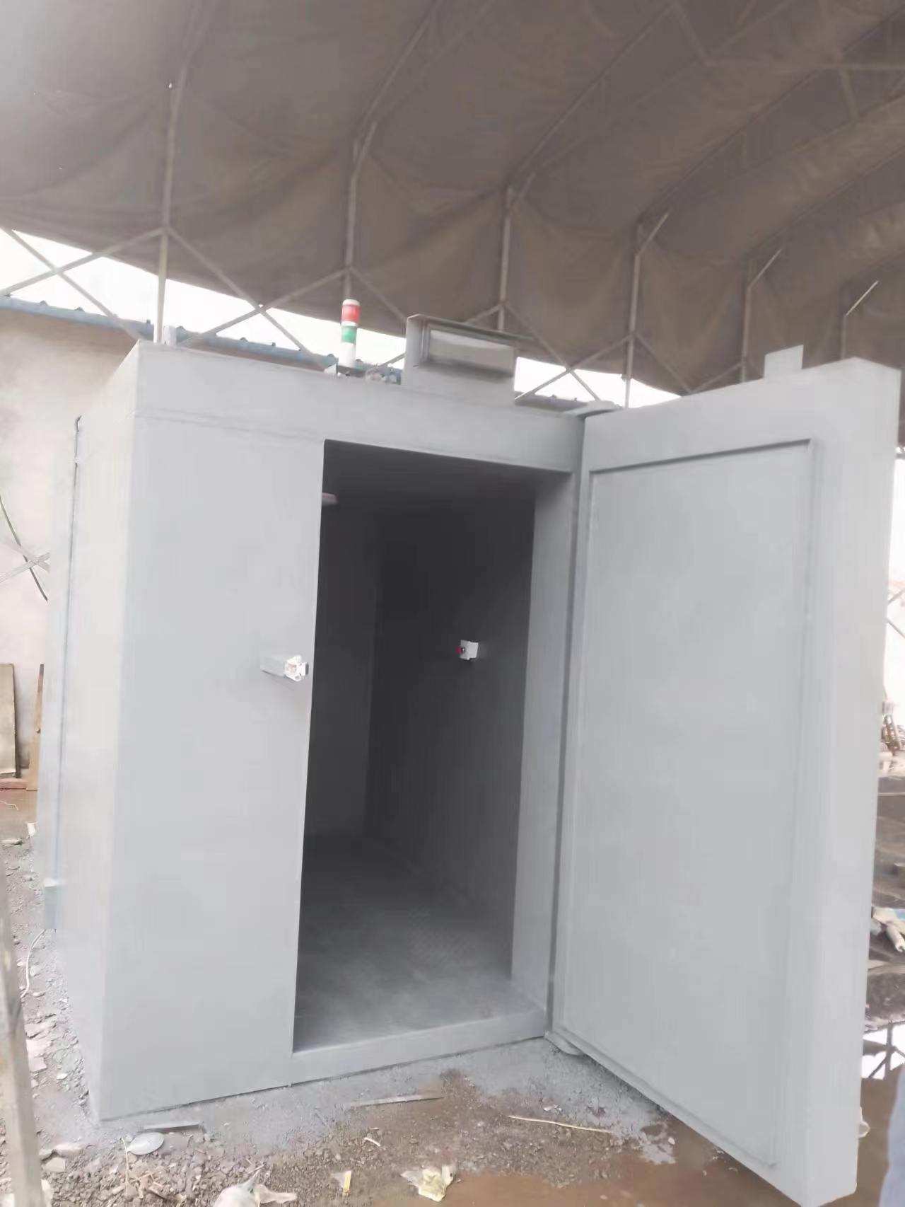 铅房用心制作
